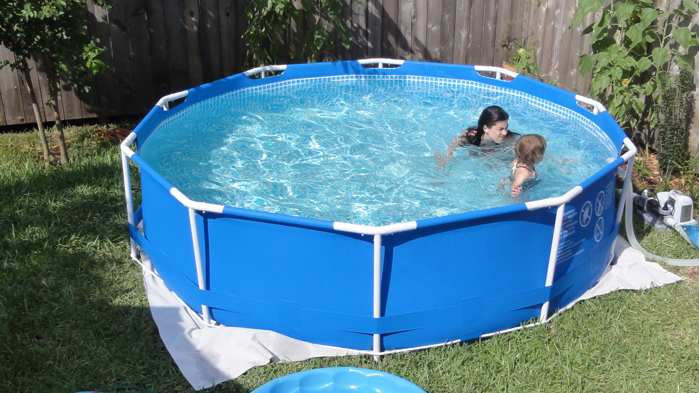 ¡Peligro! Antes del chapuzón, consulta a un arquitecto técnico | COAATGR